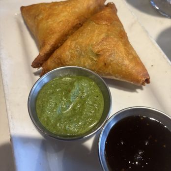 Roots Indian Bistro - Indian Near Me - Los Angeles, California