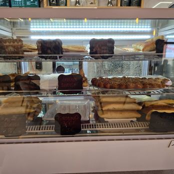 Delah Coffee - Desserts Near Me - Naperville, Illinois