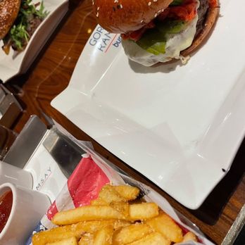 Gordon Ramsay Burger Las Vegas - Burger snd fries - Burgers Near Me - Las Vegas, Nevada Gordon Ramsay Burger Las Vegas - Burger snd fries - Burgers Near Me - Las Vegas, Nevada