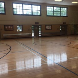 Indoor b-ball