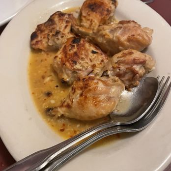 Dominick's Restaurant - Chicken Scarpariello - Italian Near Me - Bronx, New York