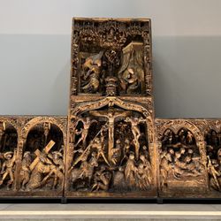 Victoria and Albert Museum - Intricate carving of the Passion of Christ