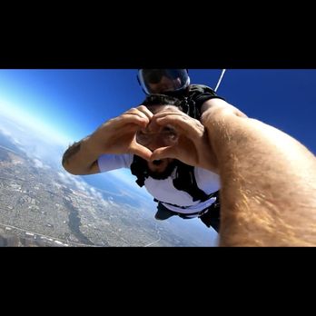 Pacific Coast Skydiving - Skydiving Near Me - San Diego, California