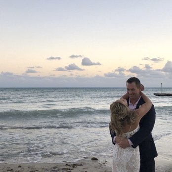 Family Affair - Wedding Planning Near Me - Key West, Florida Family Affair - Wedding Planning Near Me - Key West, Florida