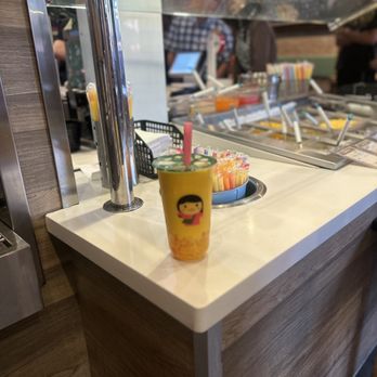Class 302 Tea Cafe - Mango Slush - Taiwanese Near Me - Irvine, California