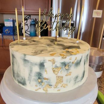 Ashley’s Sugar On Top - The most beautiful birthday cake! - Cupcakes Near Me