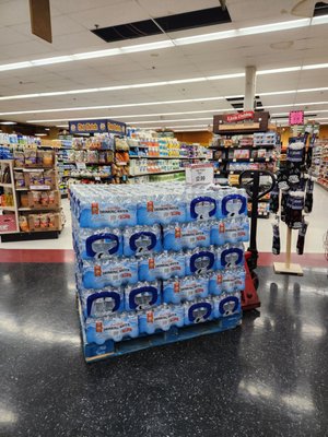 ファイヤーキング　ジェダイpiggly wiggly grocery store 180s.jpg