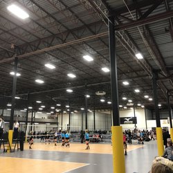 Milwaukee Sting Volleyball Club - 8 courts!