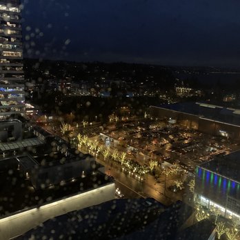 The Westin Bellevue - Rainy view up from the room. - Hotels Near Me - Bellevue, Washington The Westin Bellevue - Rainy view up from the room. - Hotels Near Me - Bellevue, Washington