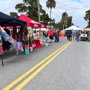 Florida Manatee Festival - 1/16/22 manatee festival - Festivals Near Me - Crystal River, Florida Florida Manatee Festival - 1/16/22 manatee festival - Festivals Near Me - Crystal River, Florida
