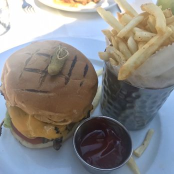 Gatsby's Landing - New American Near Me - Roslyn, New York Gatsby's Landing - New American Near Me - Roslyn, New York
