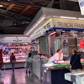 Mercat La Boqueria - Farmers Market Near Me - Barcelona, B Mercat La Boqueria - Farmers Market Near Me - Barcelona, B