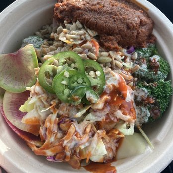 HOJA - Veggie bowl + jackfruit chorizo - Breakfast & Brunch Near Me - Denver, Colorado HOJA - Veggie bowl + jackfruit chorizo - Breakfast & Brunch Near Me - Denver, Colorado