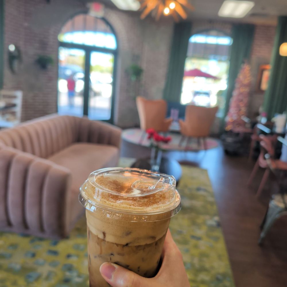 Brown sugar shaken latte Brown sugar shaken latte