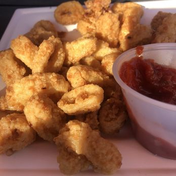 Shanks Waterfront Dining - Fried calamari - New American Near Me - Clinton, Connecticut