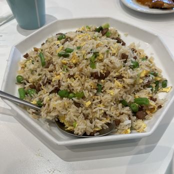 Jin Gege - Beef fried rice- 16$ - Chinese Near Me - San Leandro, California Jin Gege - Beef fried rice- 16$ - Chinese Near Me - San Leandro, California