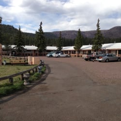 Sportsman's Lodge