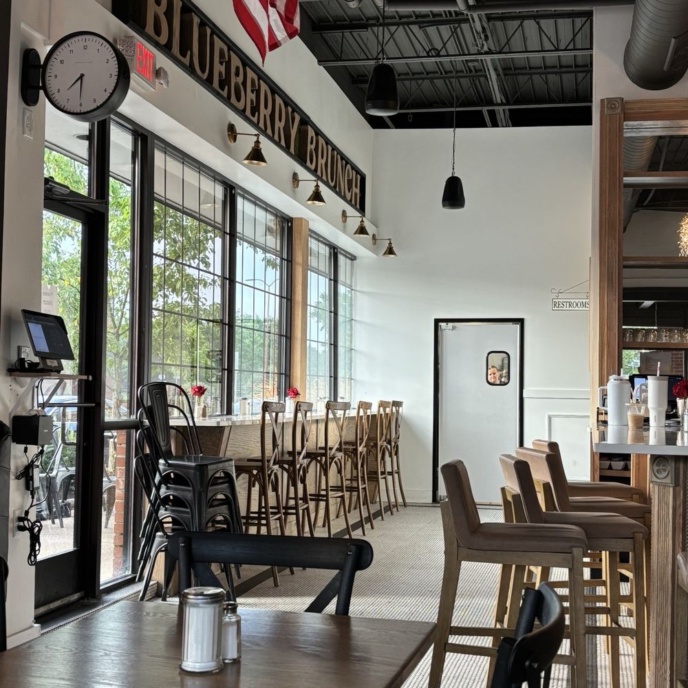 Blueberry Brunch - Bar - Breakfast & Brunch Near Me - Farmington, Michigan Blueberry Brunch - Bar - Breakfast & Brunch Near Me - Farmington, Michigan