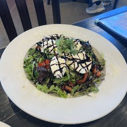 Burrata Caprese salad Burrata Caprese salad