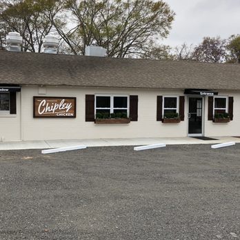 Chipley Chicken - the front of the restaurant - Chicken Wings Near Me - Pine Mountain, Georgia