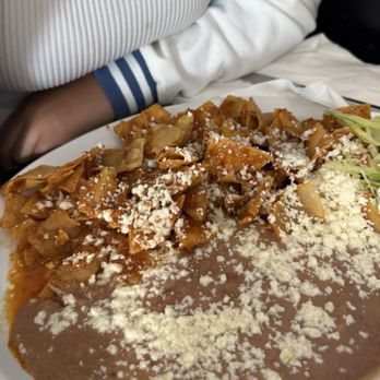 Los Compadres - Chilaquiles Con Huevo - Mexican Near Me - Long Beach, California