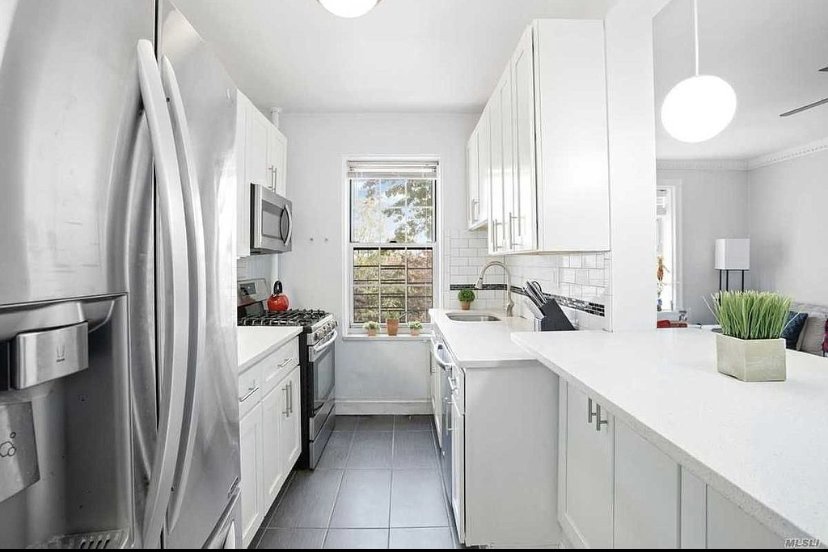 Slide of At Pro Contracting