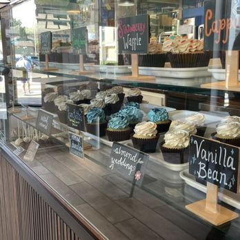 Amy's Cupcake Shoppe - Bakeries Near Me - Hopkins, Minnesota Amy's Cupcake Shoppe - Bakeries Near Me - Hopkins, Minnesota
