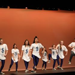 Supreme Dance Studio