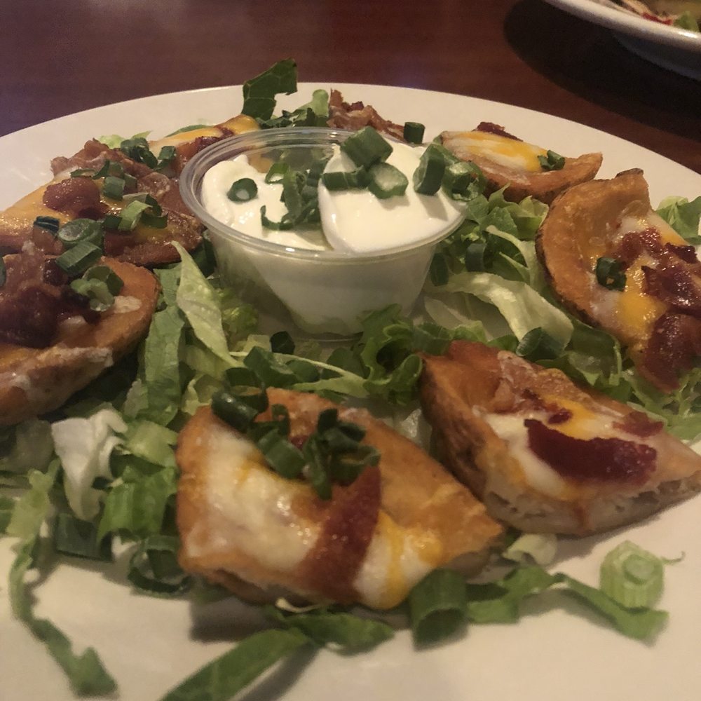 Bogeys Grill - Happy hour potato skins - Sports Bars Near Me - Tempe, Arizona