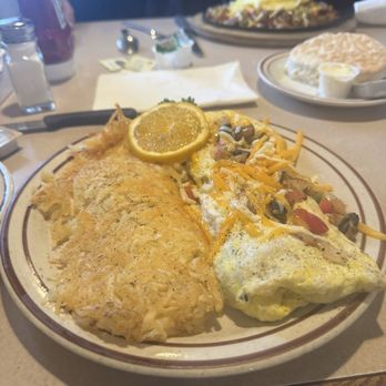 Idaho Joes - Veggie omelette - Breakfast & Brunch Near Me - Twin Falls, Idaho Idaho Joes - Veggie omelette - Breakfast & Brunch Near Me - Twin Falls, Idaho