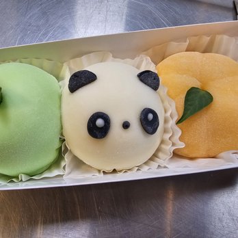 Lucky Sakura - Apple, coconut with popping boba, and persimmon flavors - Desserts Near Me - West Covina, California Lucky Sakura - Apple, coconut with popping boba, and persimmon flavors - Desserts Near Me - West Covina, California