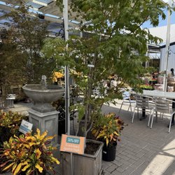 North Haven Gardens - Beautiful water features make the shopping experience so pleasant and relaxing.