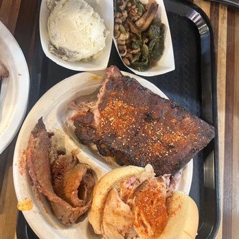Sweet P’s BBQ Downtown Dive - Sampler - New American Near Me - Knoxville, Tennessee Sweet P’s BBQ Downtown Dive - Sampler - New American Near Me - Knoxville, Tennessee