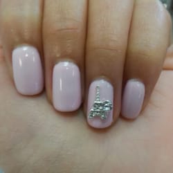 Excellent Nails and Spa - Gel Nails with 3D design