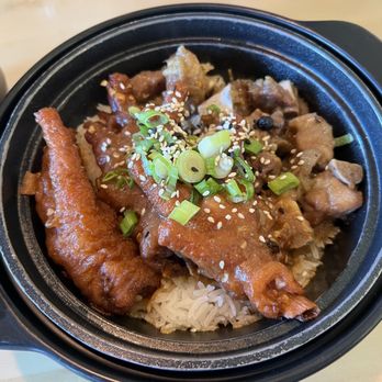 Social Eatery - Chicken pork ribs claypot rice - Bubble Tea Near Me - Millbrae, California
