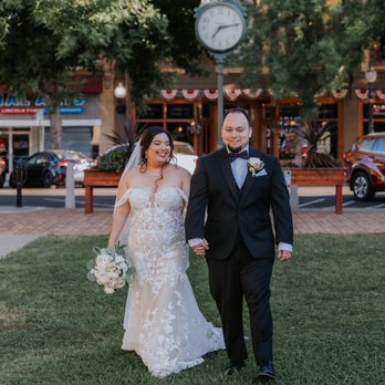 Aracely’s Tailoring and Alterations - Sewing & Alterations Near Me - Fair Oaks, California