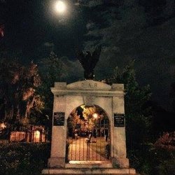 America's Most Haunted City Tour - Colonial Park Cemetery has the burial pit where hundreds of Savannahians were dumped after dying of yellow fever.