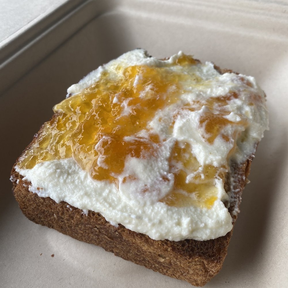 Con Leche Coffee - Ricotta and Peach Preserve Toast - Coffee & Tea Near Me - Atlanta, Georgia Con Leche Coffee - Ricotta and Peach Preserve Toast - Coffee & Tea Near Me - Atlanta, Georgia
