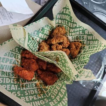 Wingstop - Origianal hot - Chicken Wings Near Me - Glendale, California
