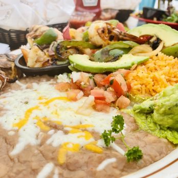 Avilas El Ranchito - Shrimp fajitas. - Mexican Near Me - Costa Mesa, California Avilas El Ranchito - Shrimp fajitas. - Mexican Near Me - Costa Mesa, California