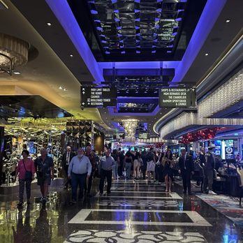 The Cosmopolitan - Beautiful interior - Hotels Near Me - Las Vegas, Nevada The Cosmopolitan - Beautiful interior - Hotels Near Me - Las Vegas, Nevada