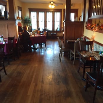 Wild Huckleberry - Dining area. - Breakfast & Brunch Near Me - Wenatchee, Washington