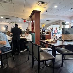 China Gardens - Dining room.