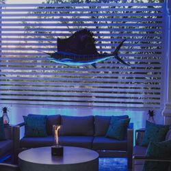 Pez Vela - Lounge seating on covered patio