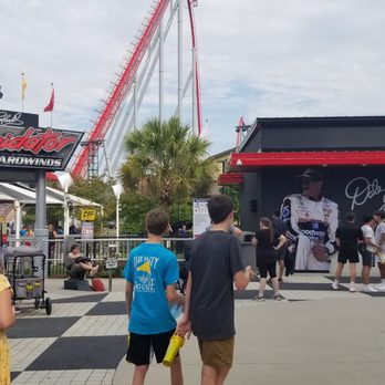 Carowinds - Amusement Parks Near Me - Charlotte, North Carolina Carowinds - Amusement Parks Near Me - Charlotte, North Carolina