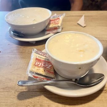 Café Miele - Cream of chicken and rice soup - Breakfast & Brunch Near Me - Orland Park, Illinois