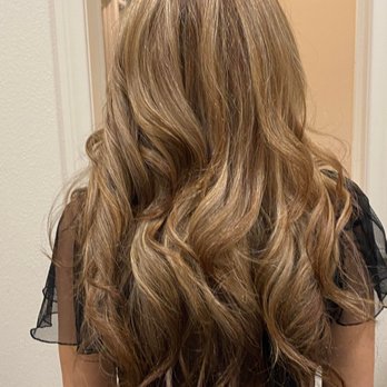 Mary Hood Salon - Partial highlight , Haircut, Style
Best Layered Haircut - Hair Salons Near Me - Oceanside, California Mary Hood Salon - Partial highlight , Haircut, Style
Best Layered Haircut - Hair Salons Near Me - Oceanside, California