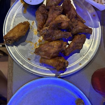 Pluckers Wing Bar - Pasadena - 15 wings - Chicken Wings Near Me - Pasadena, Texas