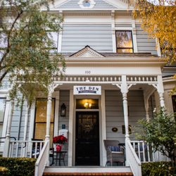 The Den on School Street - Welcome to The Den on School Street!