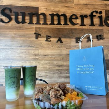 Summerfield Tea Bar - Iced Uji Matcha Latte, miso crunch salad with popcorn chicken - Bubble Tea Near Me - Garden Grove, California Summerfield Tea Bar - Iced Uji Matcha Latte, miso crunch salad with popcorn chicken - Bubble Tea Near Me - Garden Grove, California